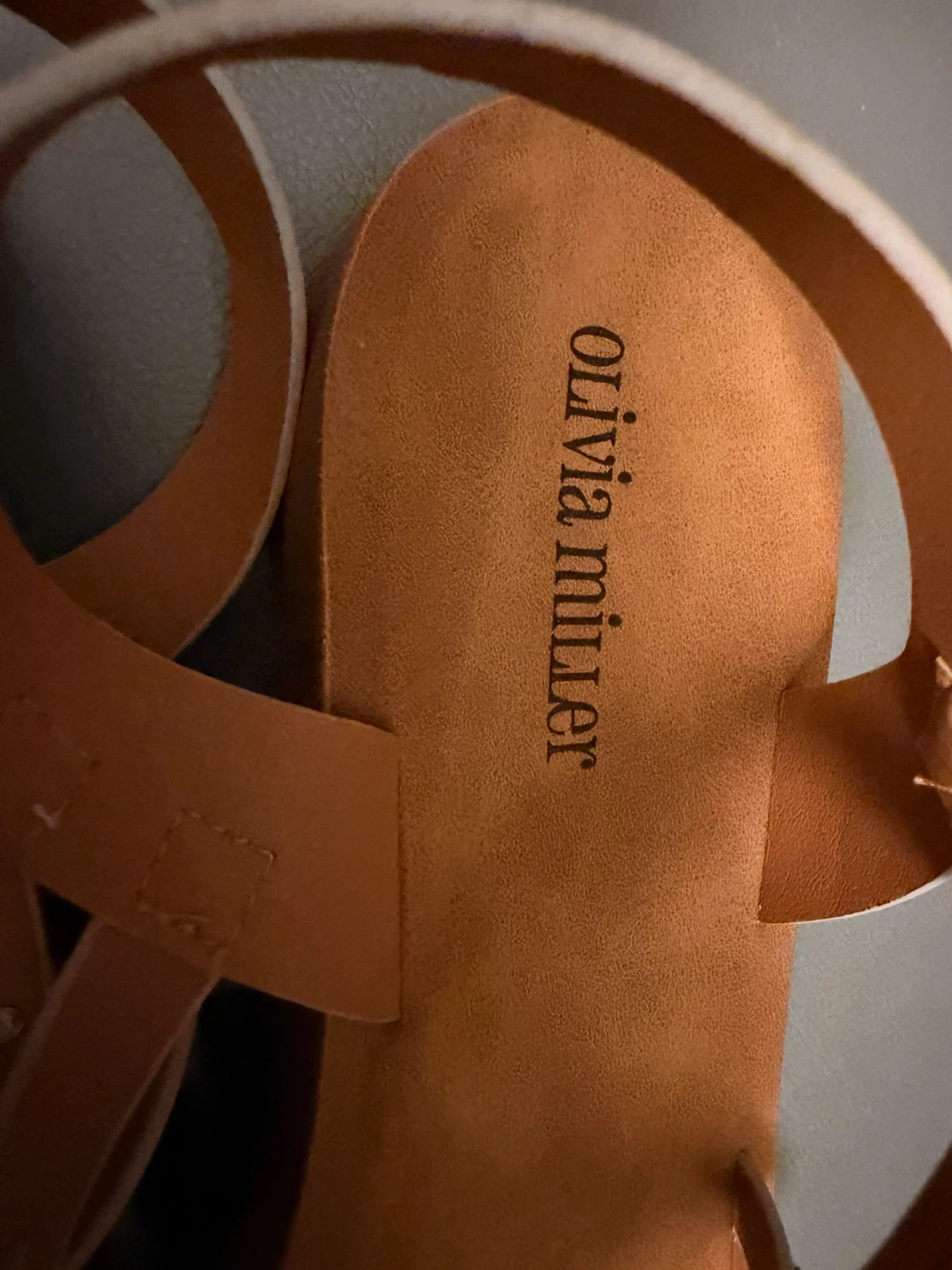Olivia Miller Silver Studded Gladiator Sandals Size 10 - photo 4