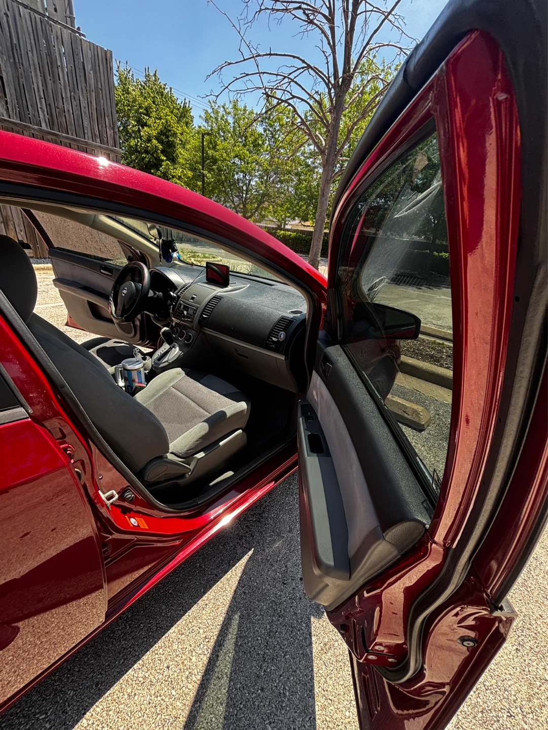 Red Nissan Sentra Sedan 2.0 - photo 5