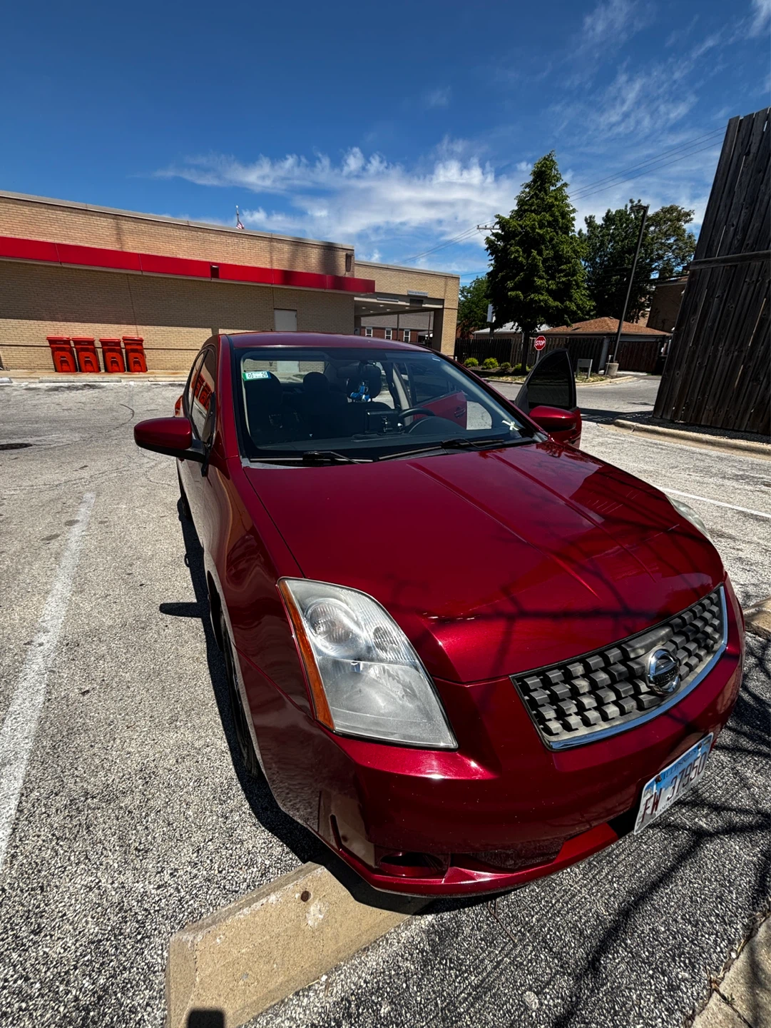 Red Nissan Sentra Sedan 2.0 - photo 3