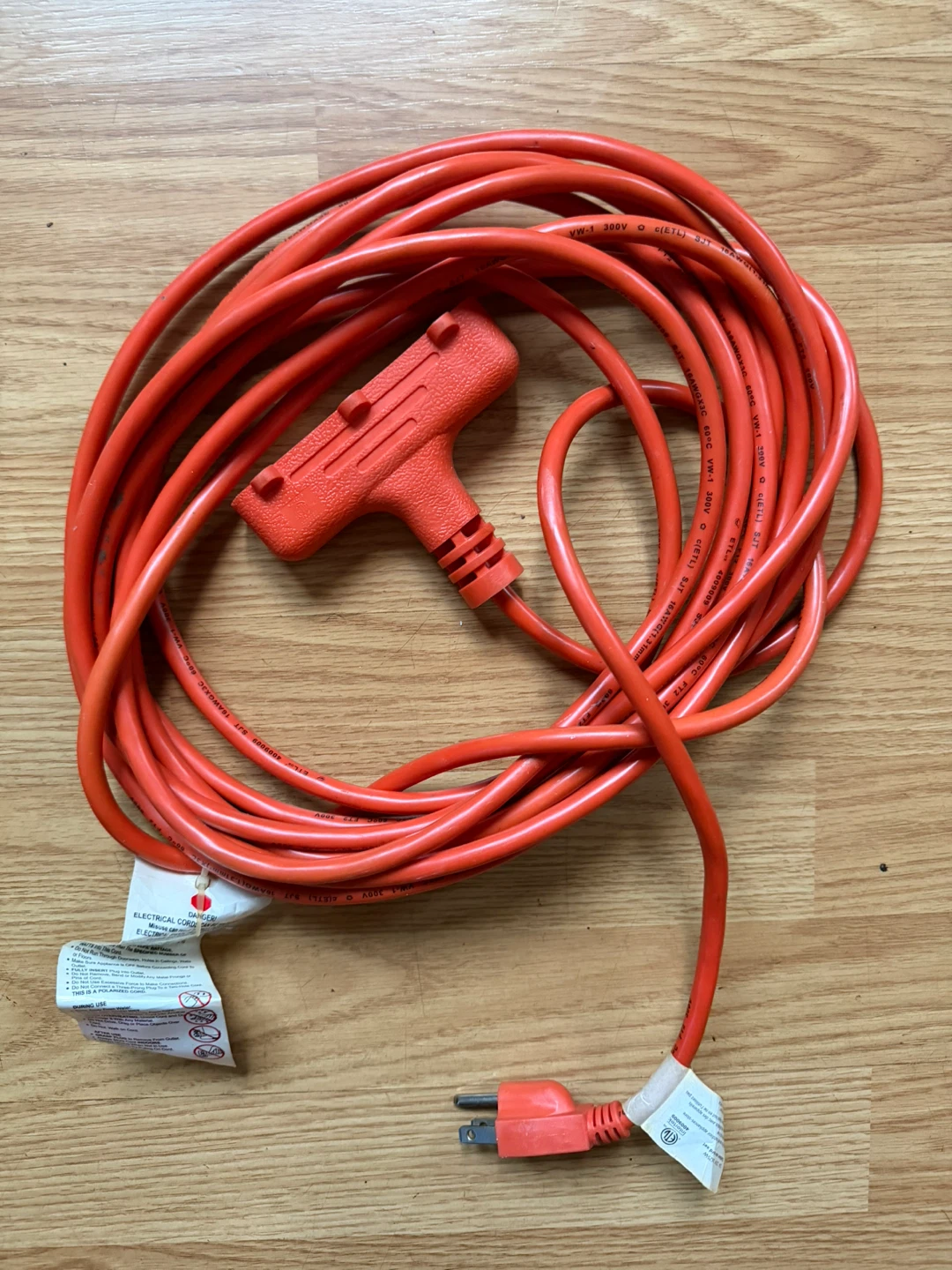 Midea A/C with remote & heavy duty power cord - photo 4