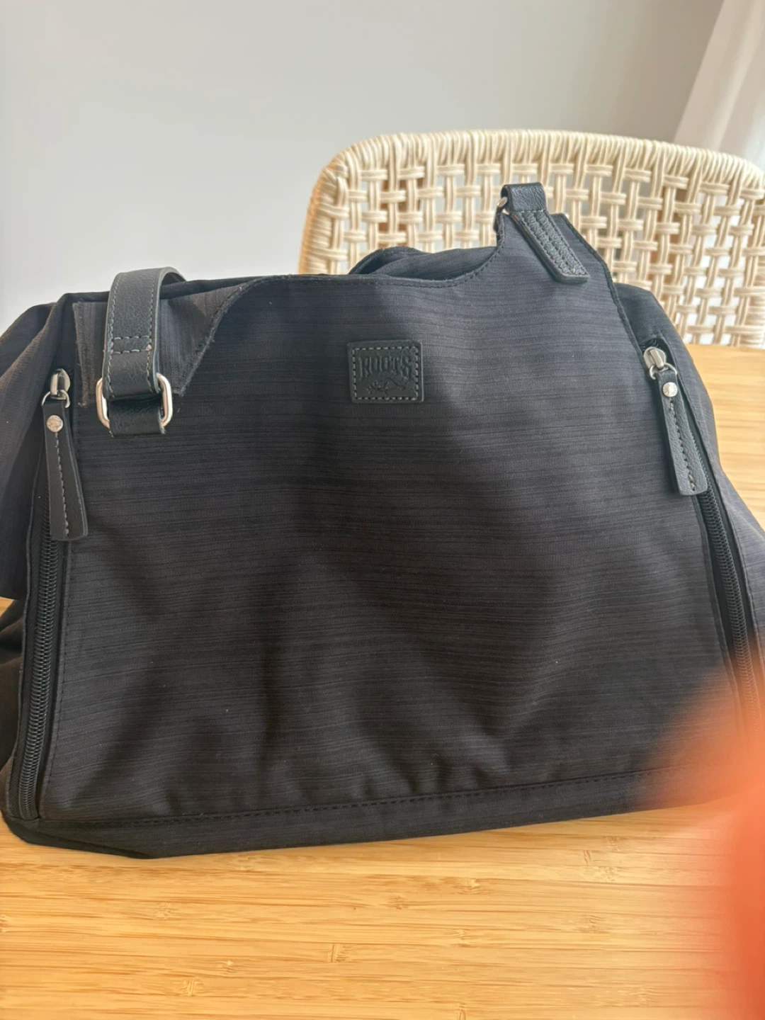 Roots Black Tote Bag - photo 2