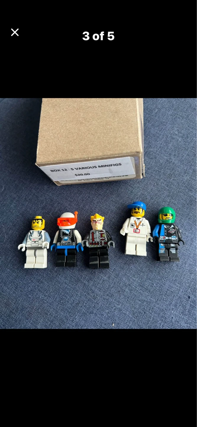 Assorted LEGO Minifigures - photo 3