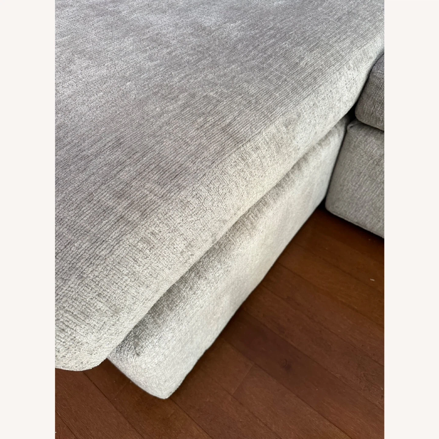 Macy's Gray Chaise Lounge Sofa. - photo 3