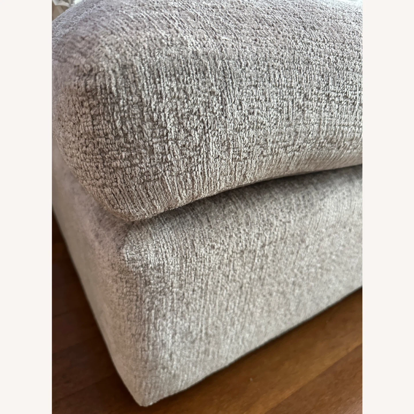 Macy's Gray Chaise Lounge Sofa. - photo 5