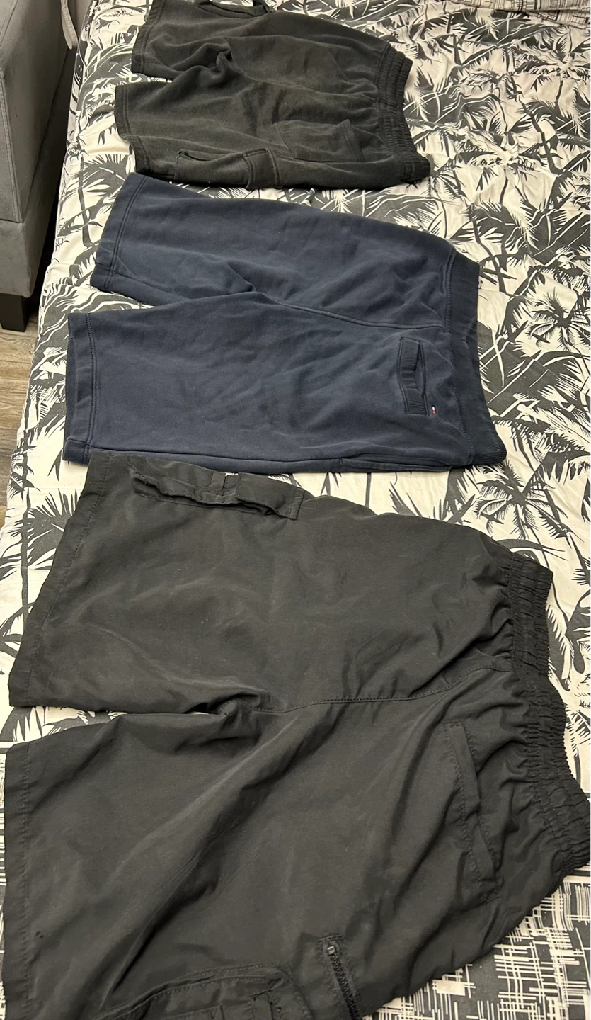 Tommy Hilfiger Sweat Shorts - Navy Blue & Black - photo 2