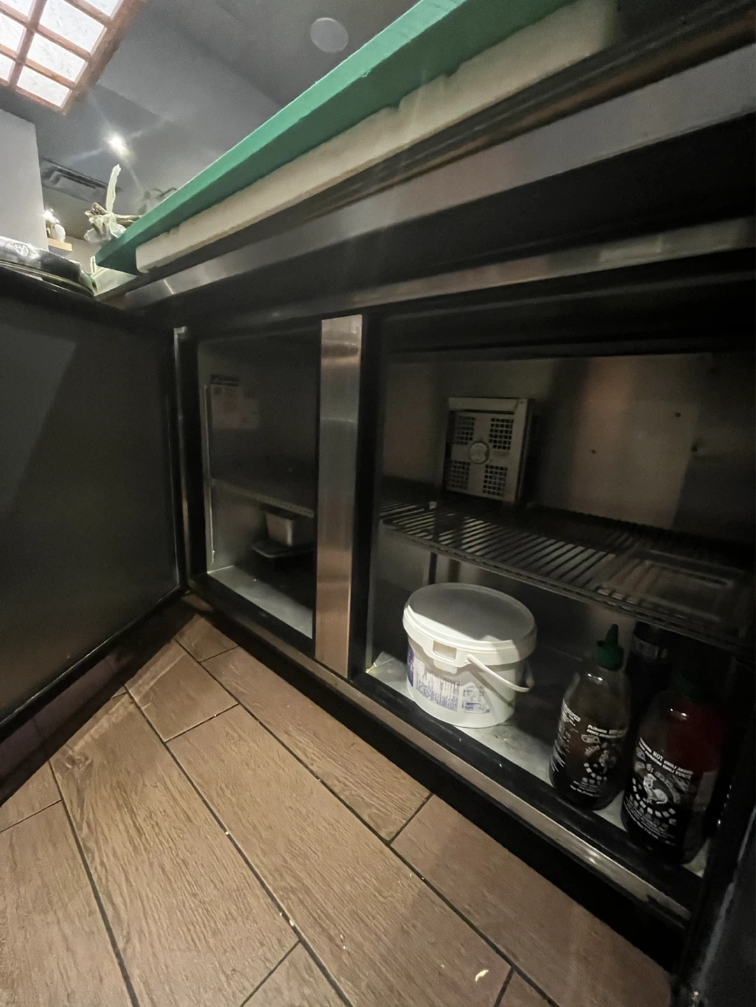 True Refrigeration TUC-48-HC Undercounter Refrigerator - photo 4
