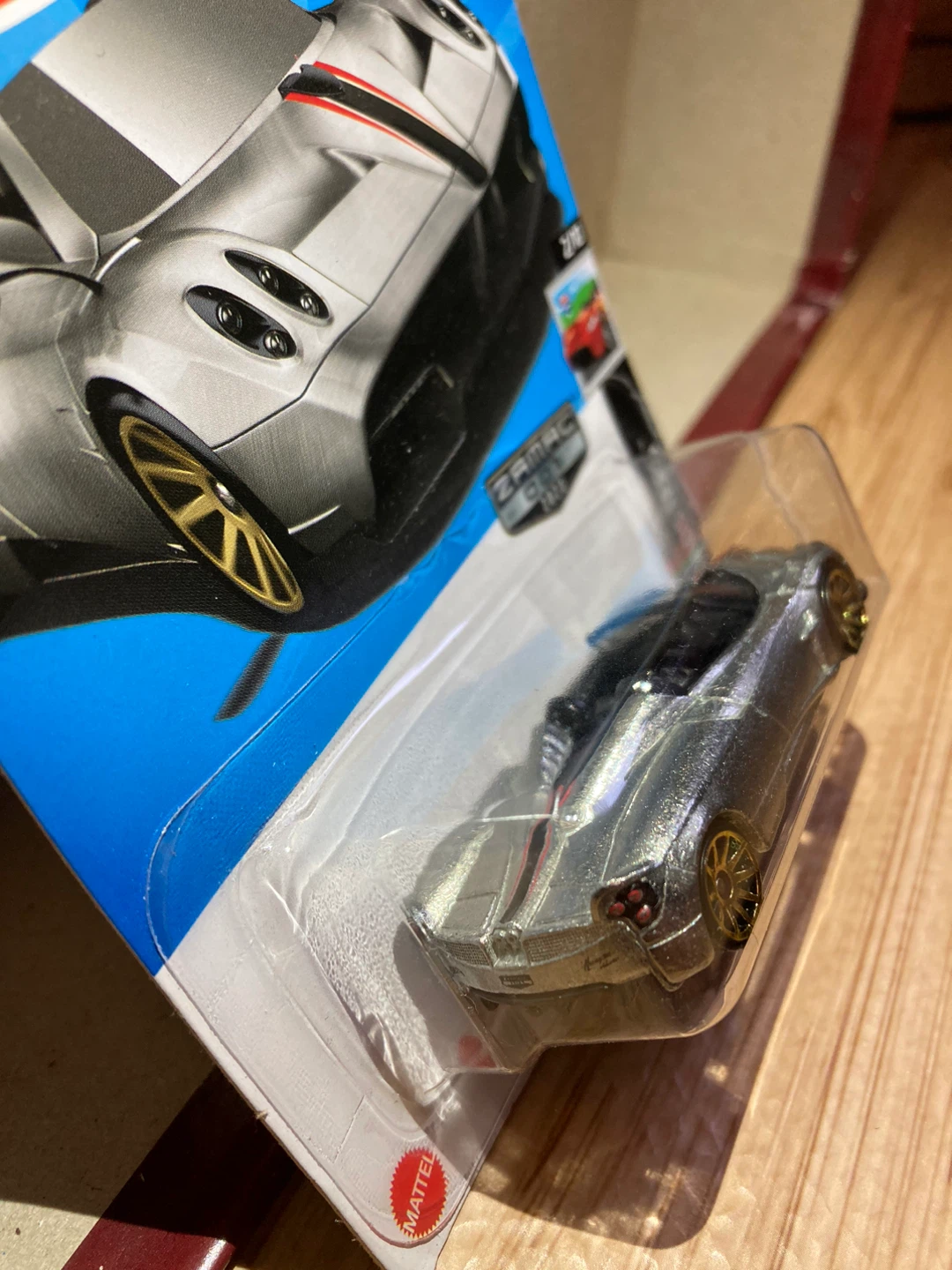 Hot Wheels / 17 Pagani Huayra Roadster / Zamac - photo 3