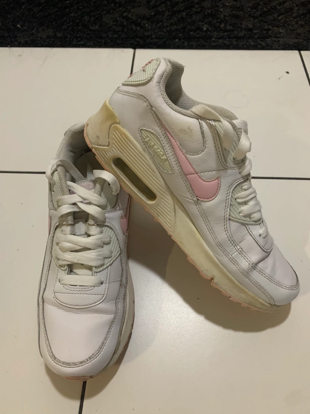 Nike Air Max 90 White Pink Sneakers