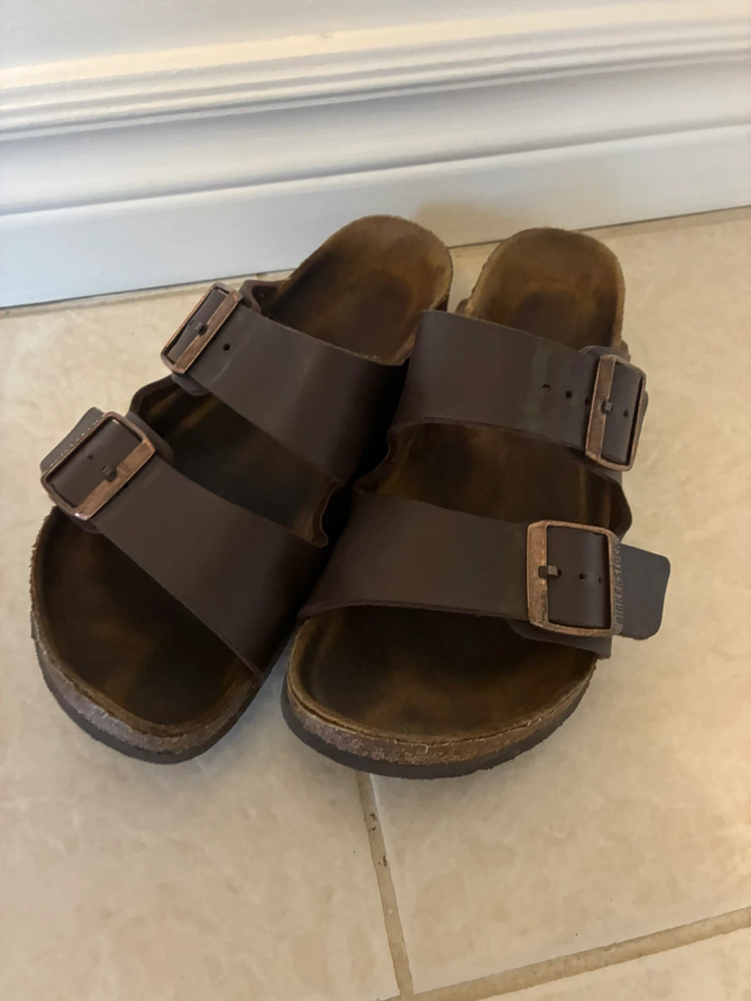 Birkenstock Arizona Sandals - Dark Brown Leather