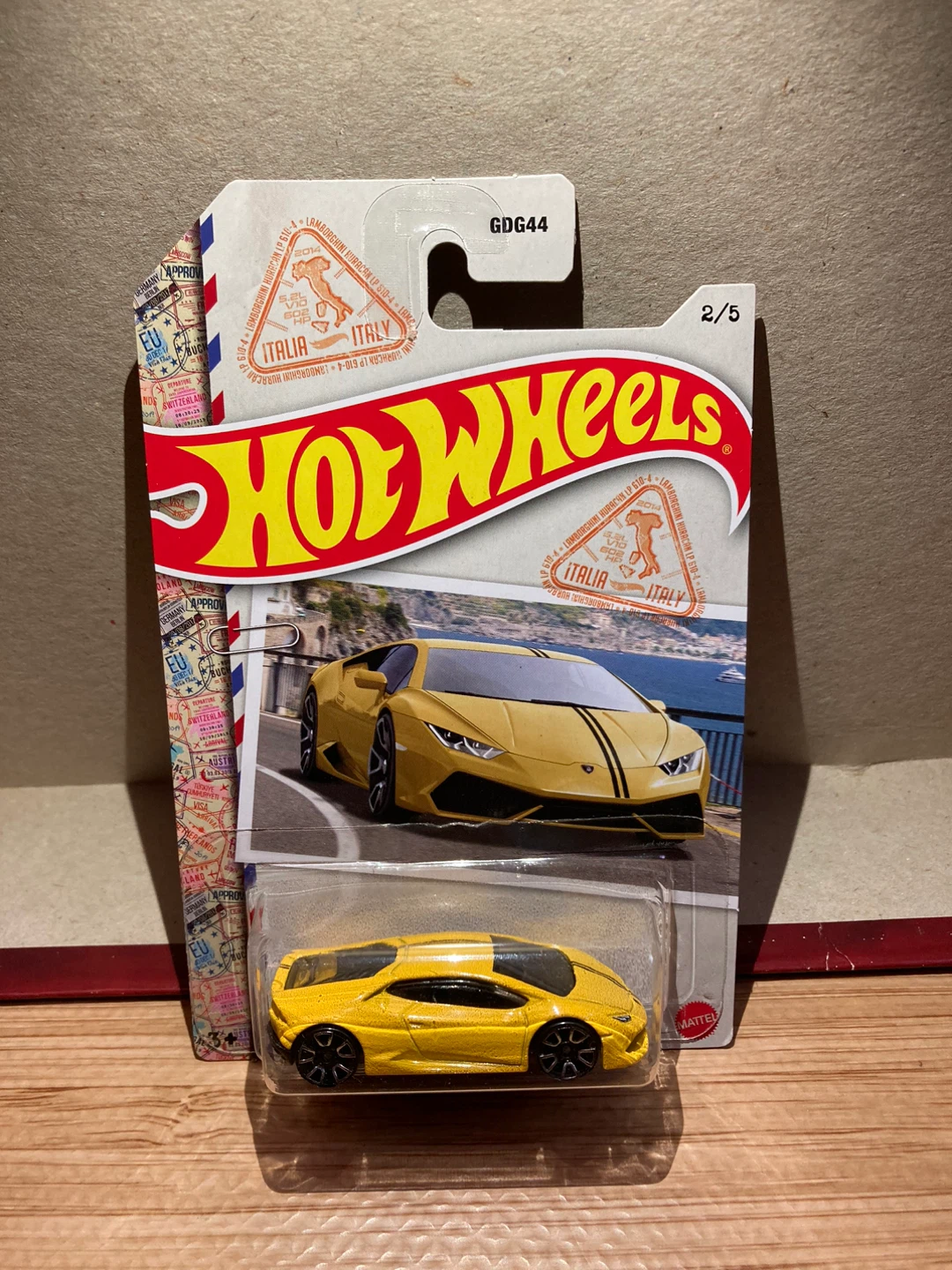 Hot Wheels World Series Italy / Lamborghini Huracan LP 610-4