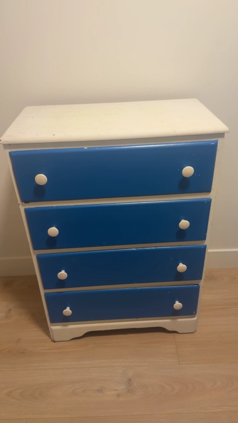 4 Drawer Dresser - photo 2