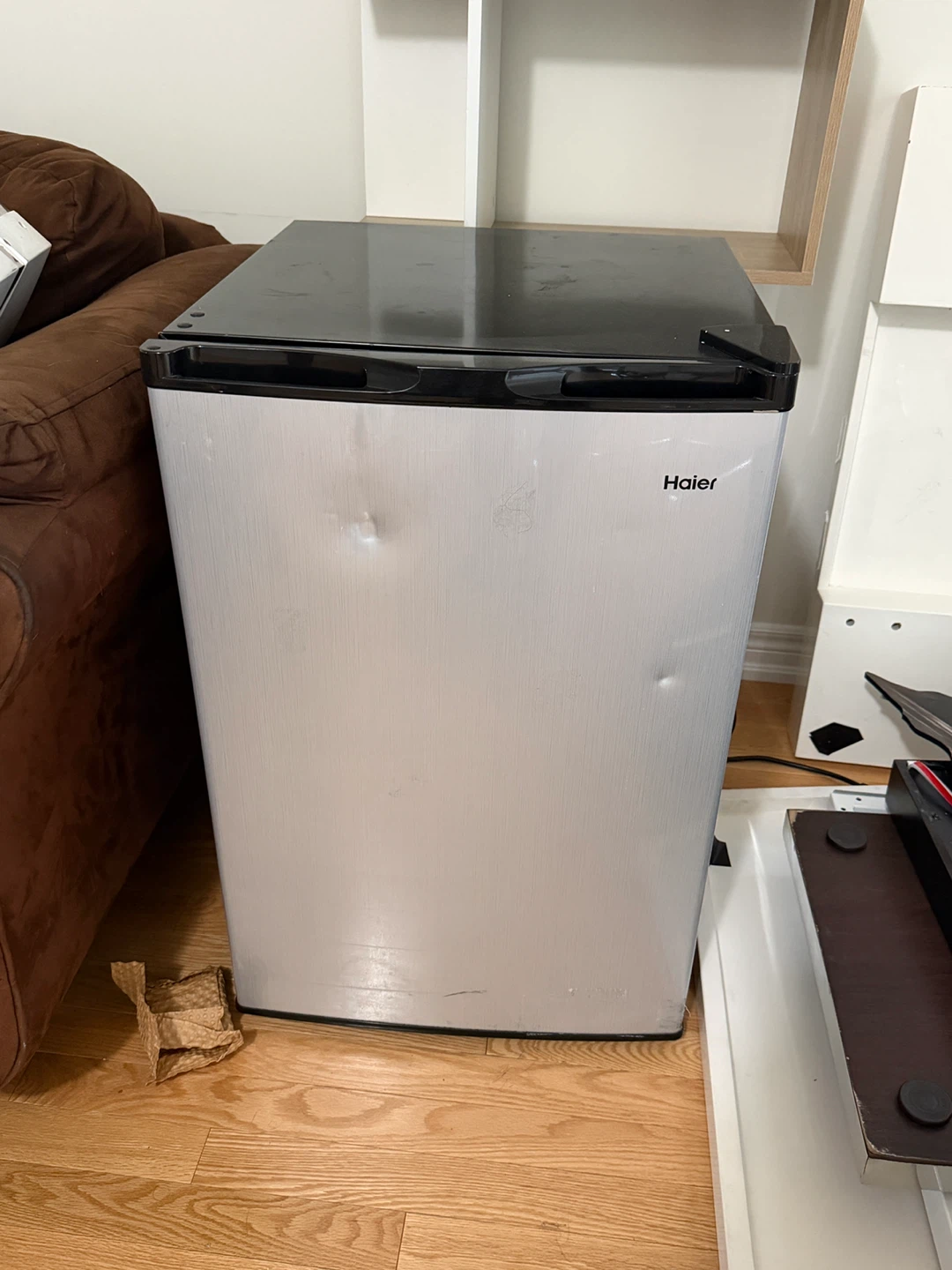 Haier Mini Fridge