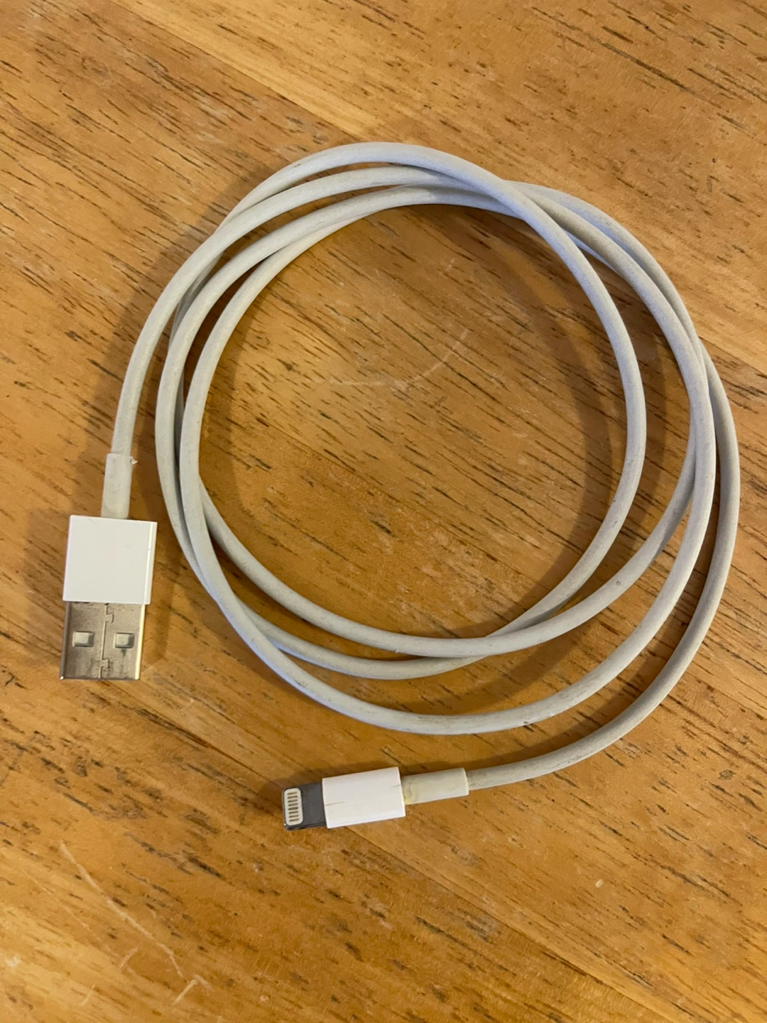 Apple Lightning to USB Cable - photo 2