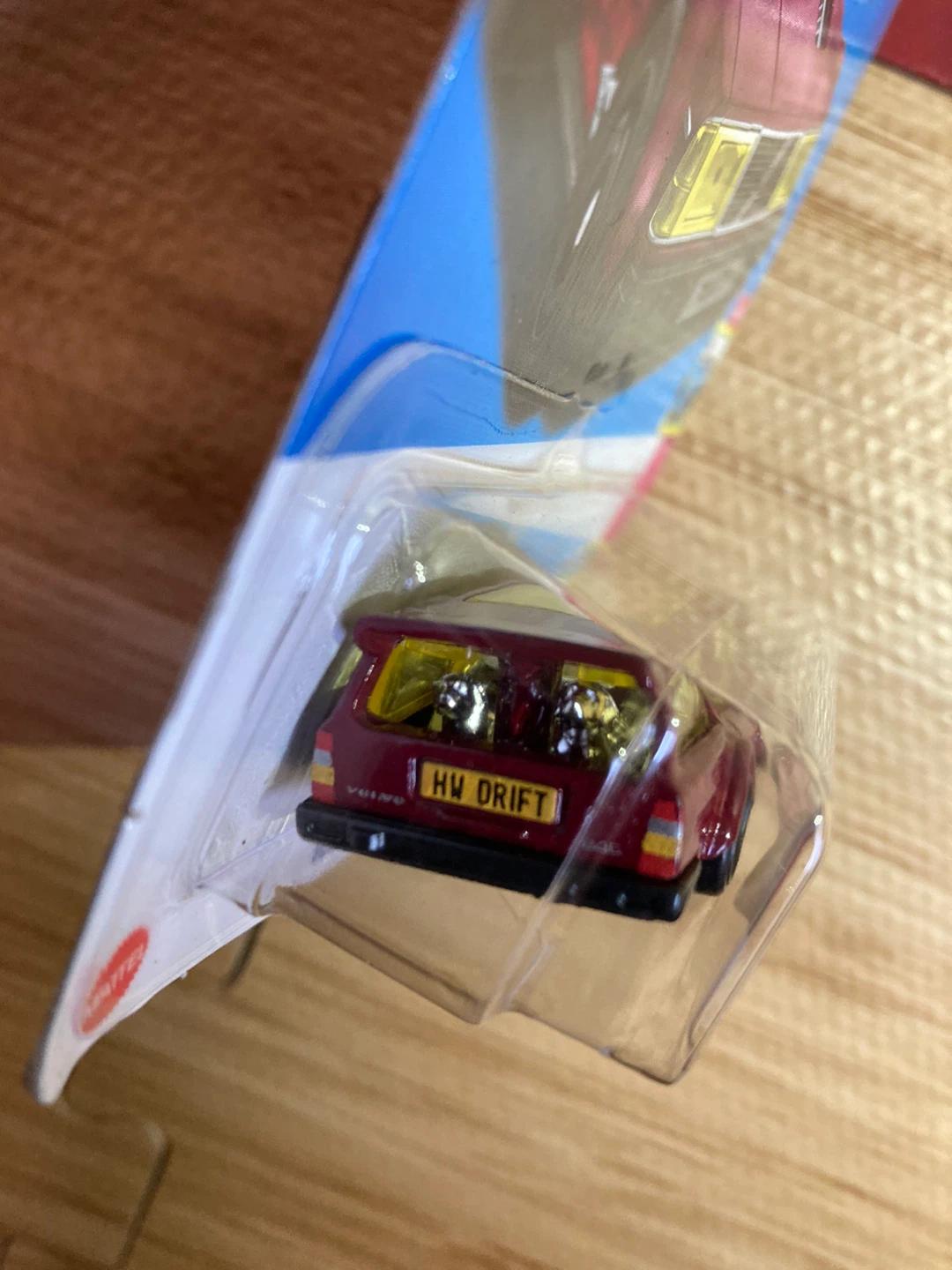 Hot Wheels / Volvo 240 Drift Wagon / Burgundy - photo 4