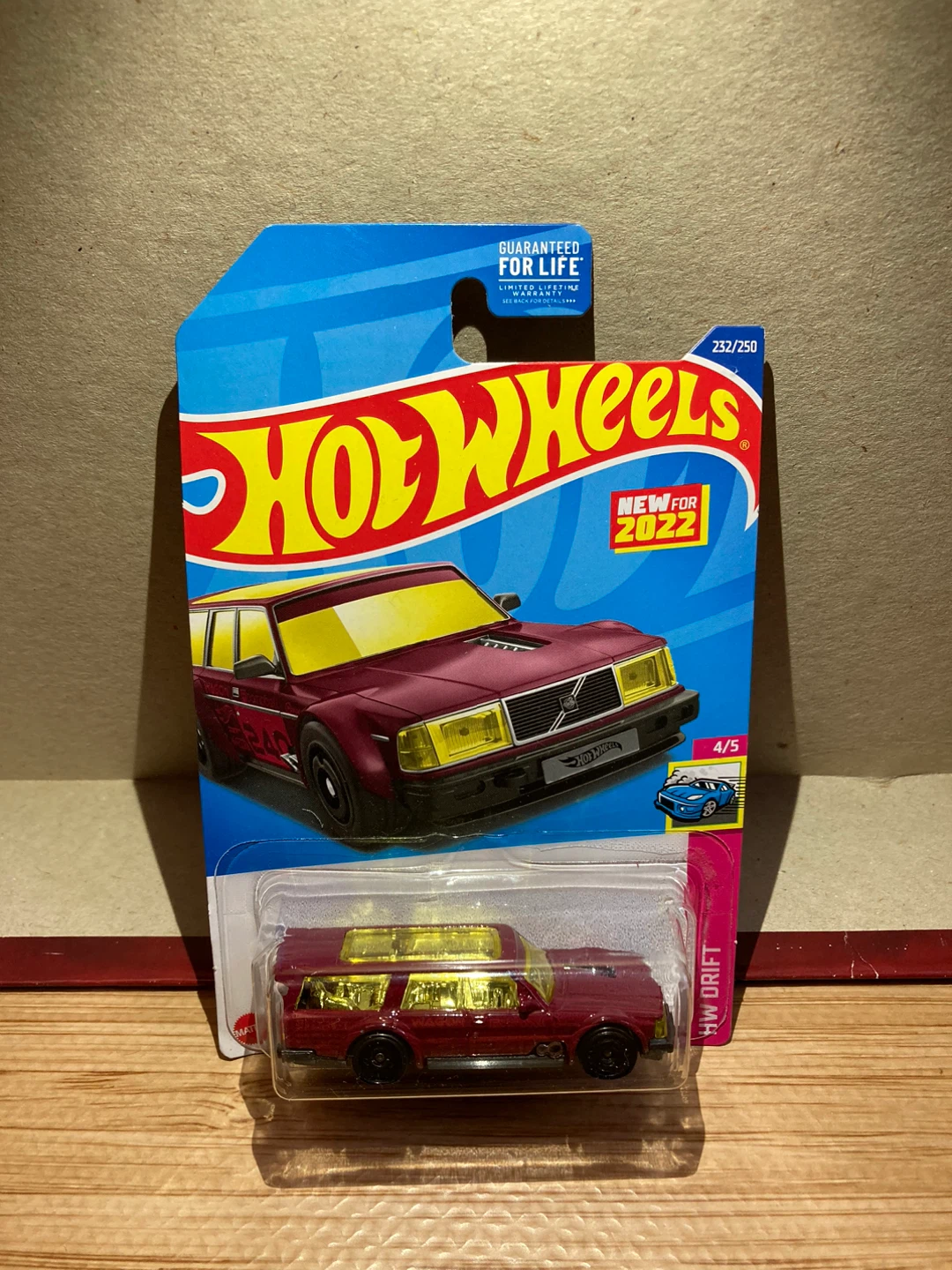 Hot Wheels / Volvo 240 Drift Wagon / Burgundy