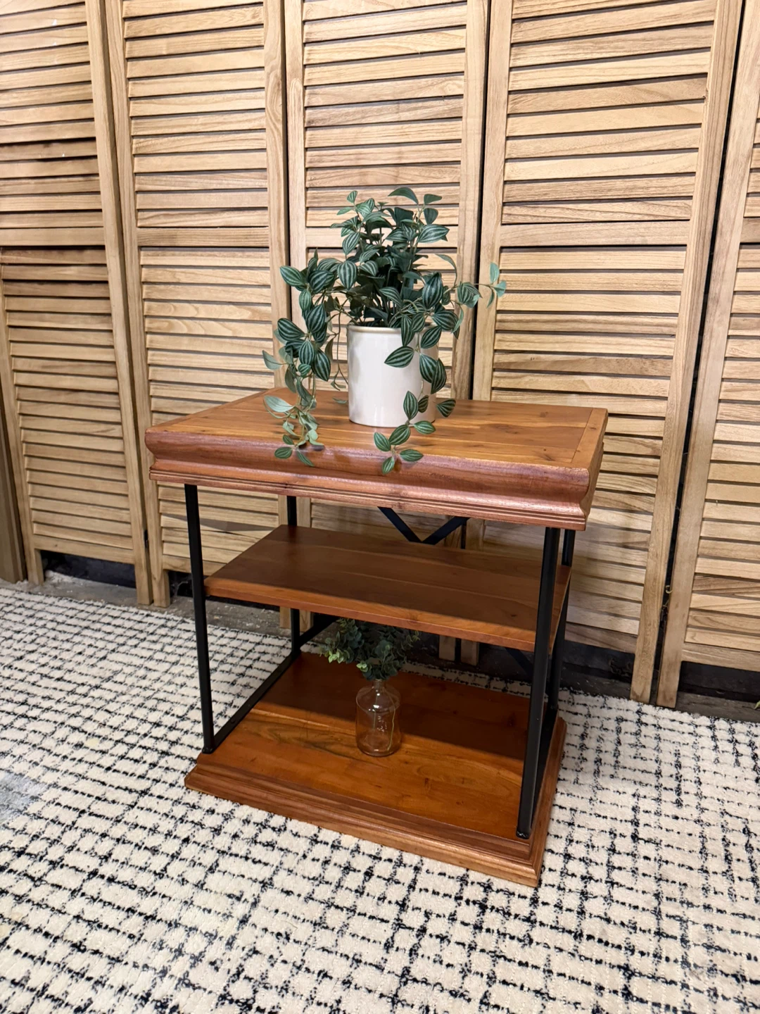 Wooden End Table - photo 2