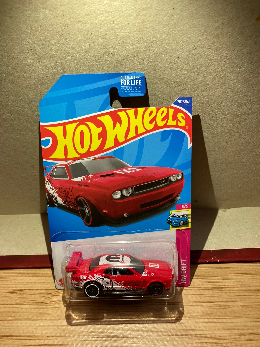 Hot Wheels / Dodge Challenger Drift Car / Red