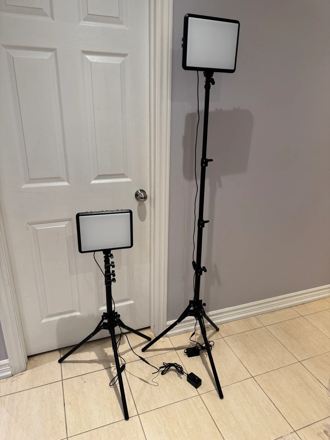 Set of 2 LED Video Lights with Stands - photo 2