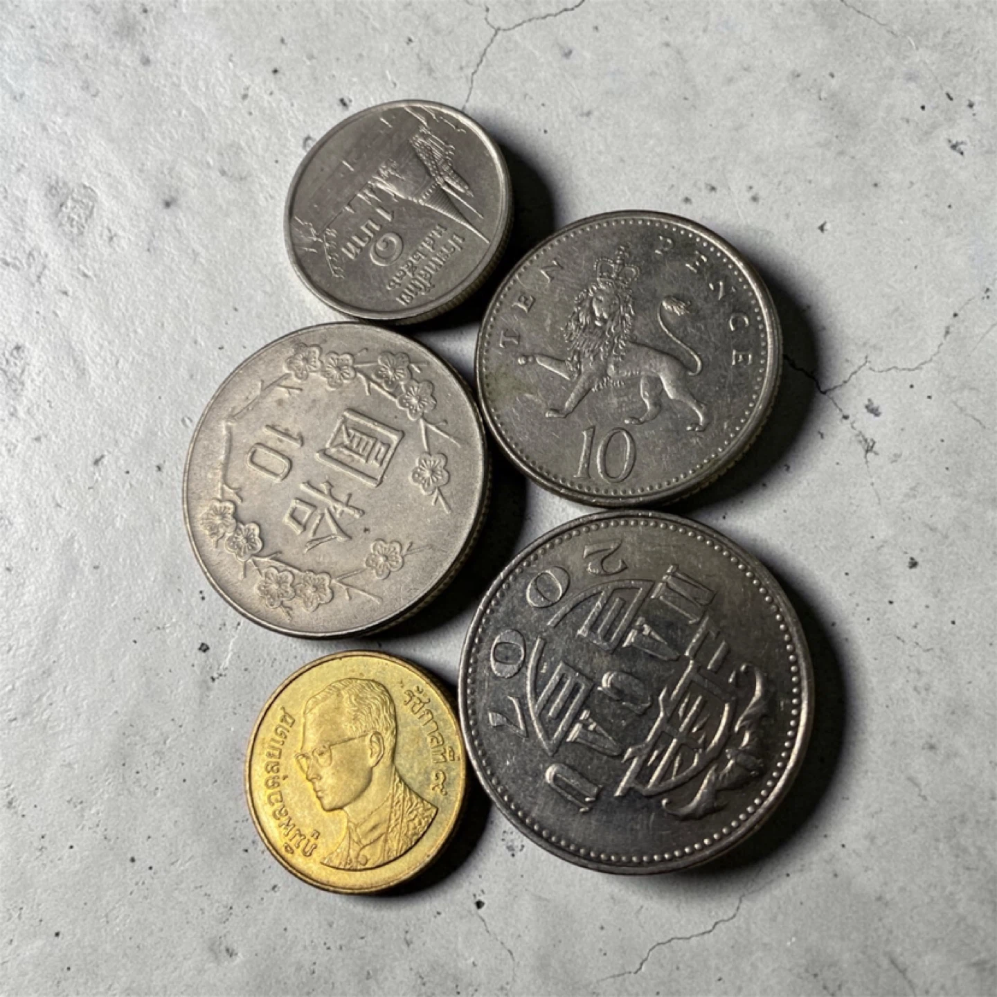 🪙✨ Exclusive International Coin Assortment ✨🪙