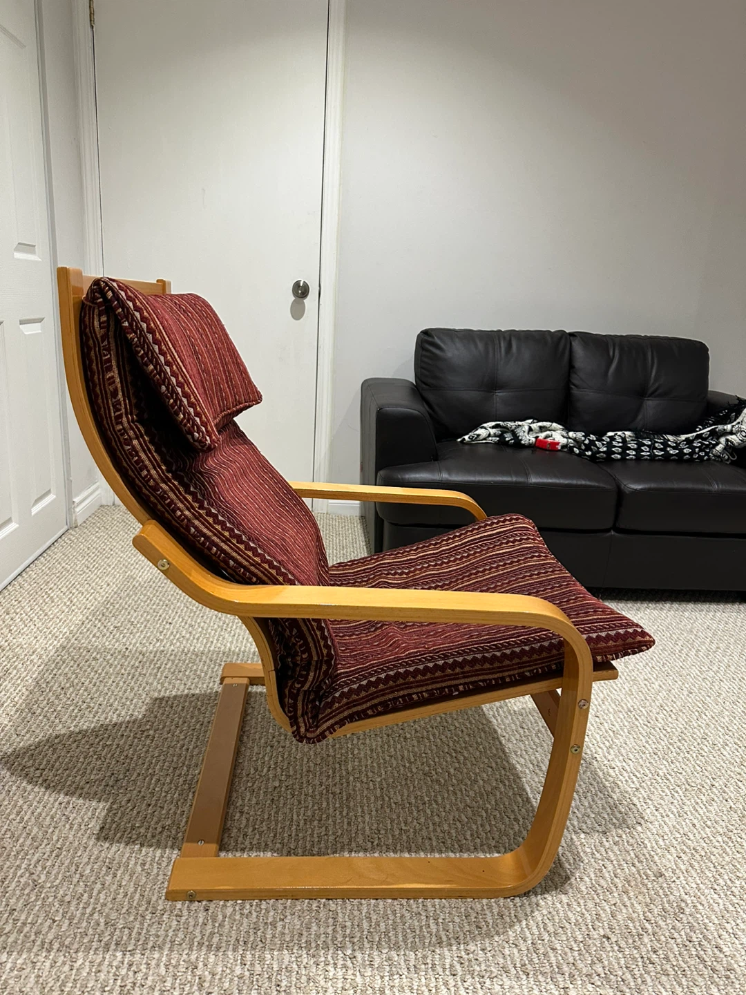Wooden lounge chair ikea - photo 3