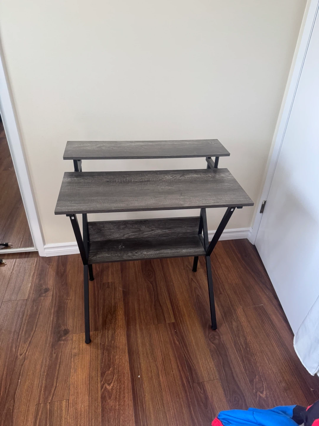 Compact Desk with Shelves