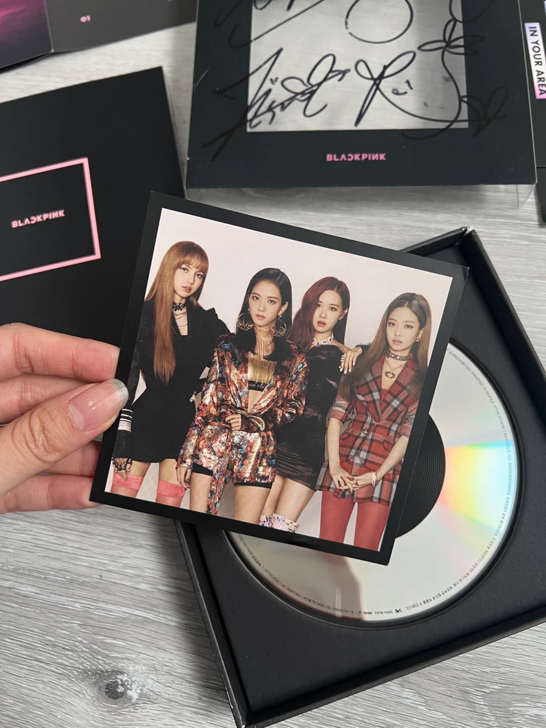BLACKPINK Signed Album - 1st Mini Album Square One - photo 4