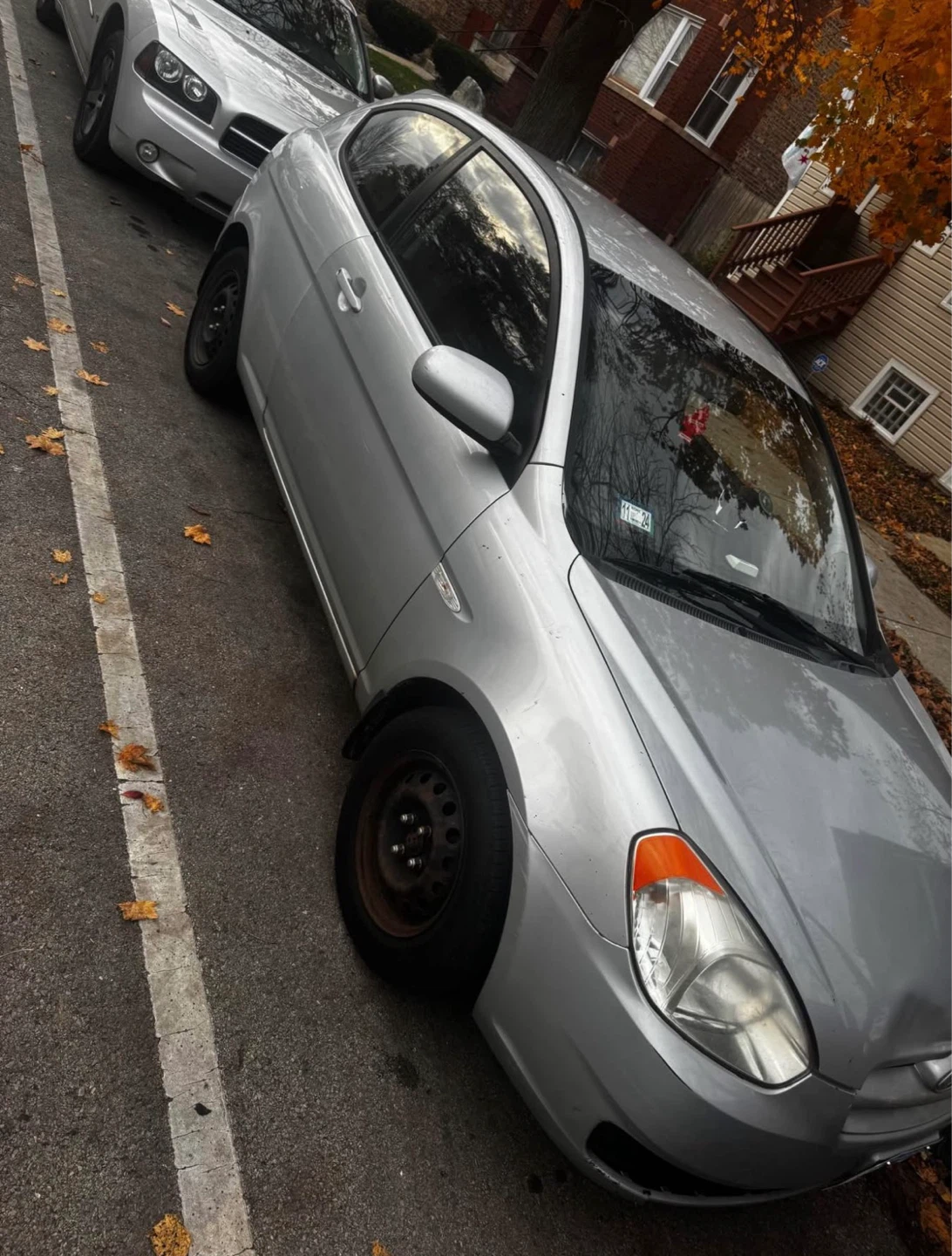Silver Hyundai Accent - photo 3