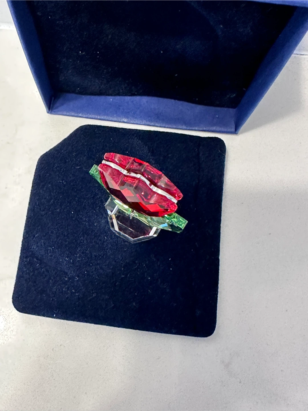 Swarovski Crystal Red Rose Flower Figurine with Box - photo 5