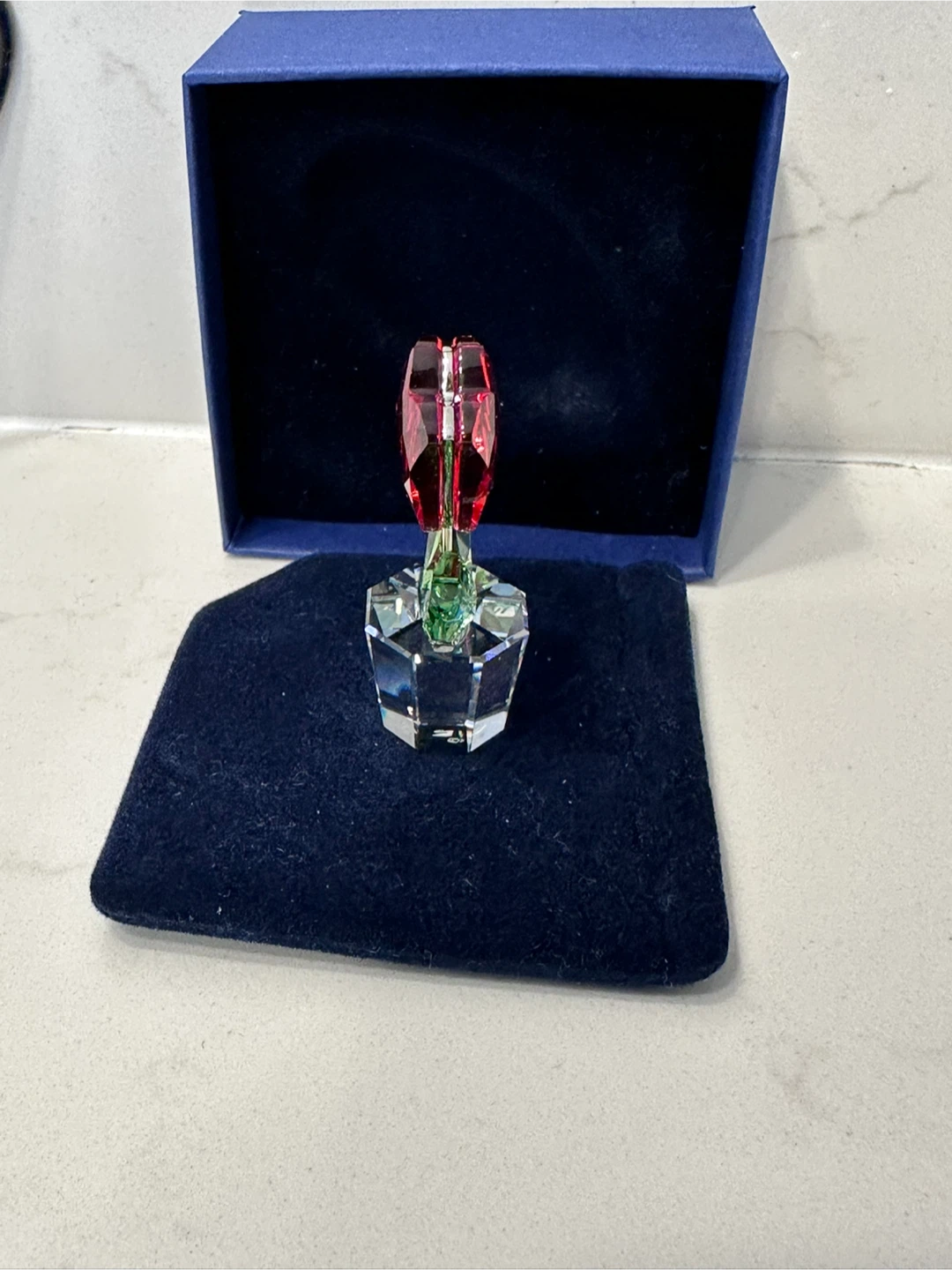 Swarovski Crystal Red Rose Flower Figurine with Box - photo 4
