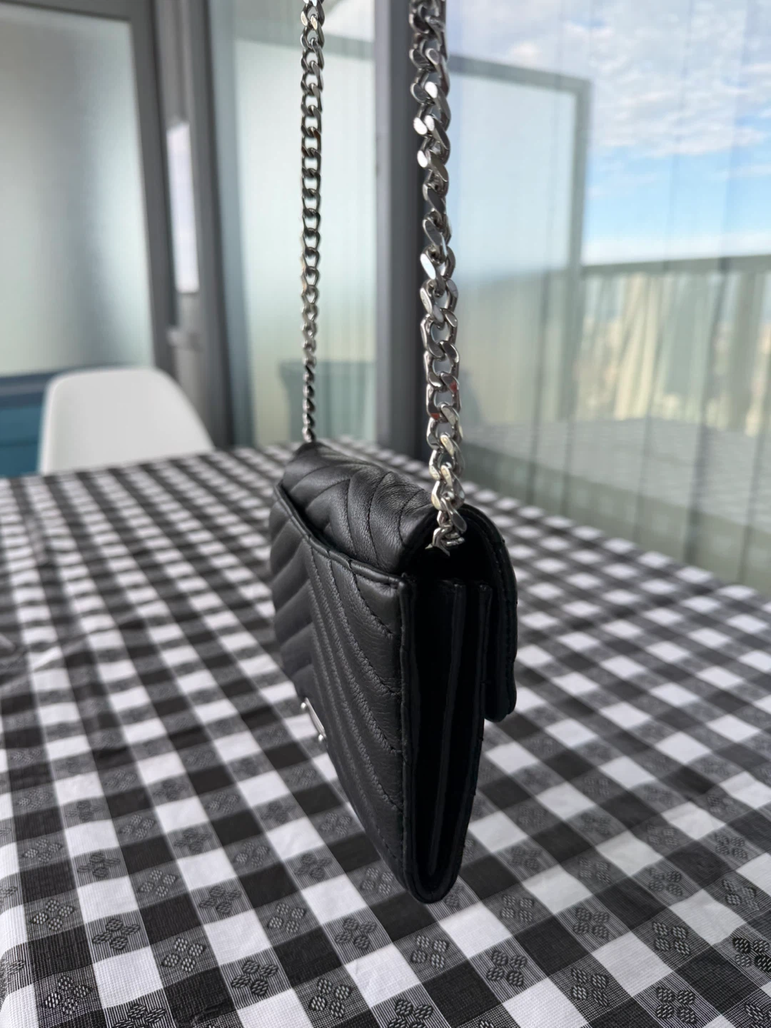 Rebecca Minkoff Black Leather Chevron Quilted Wallet on Chain - photo 5