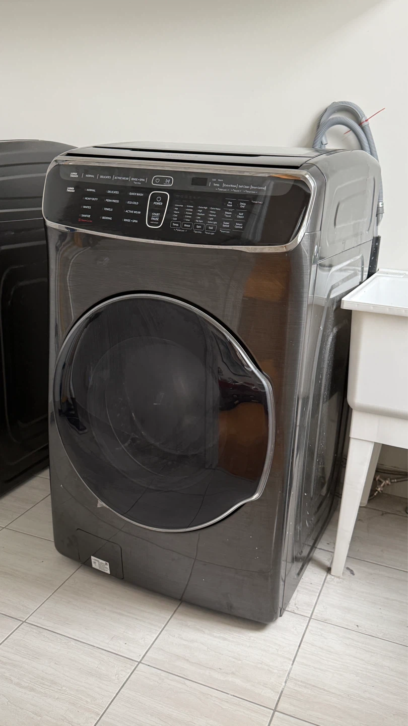 Samsung Front Load Washing Machine - photo 2