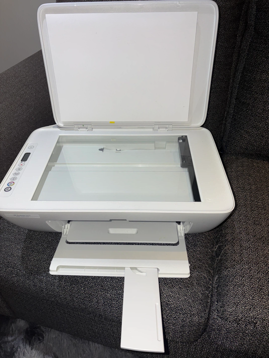 HP DeskJet 2700 All-in-One Printer - photo 2