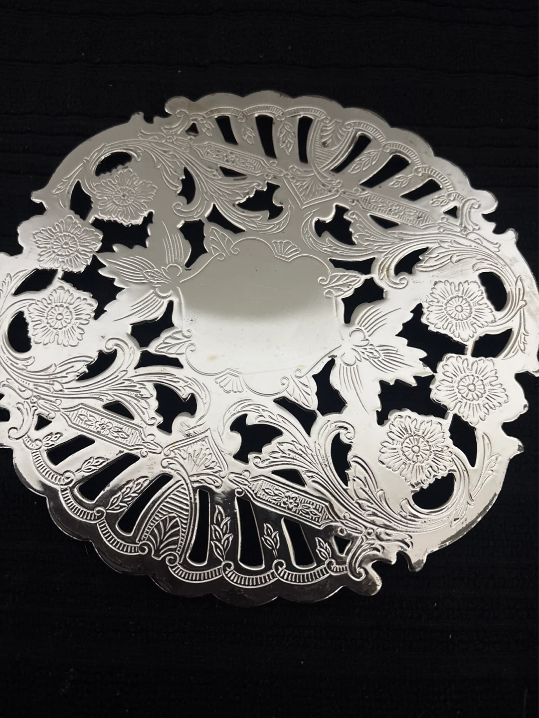 Silver Plated Ornate Round Trivet/Pot Holder - photo 2