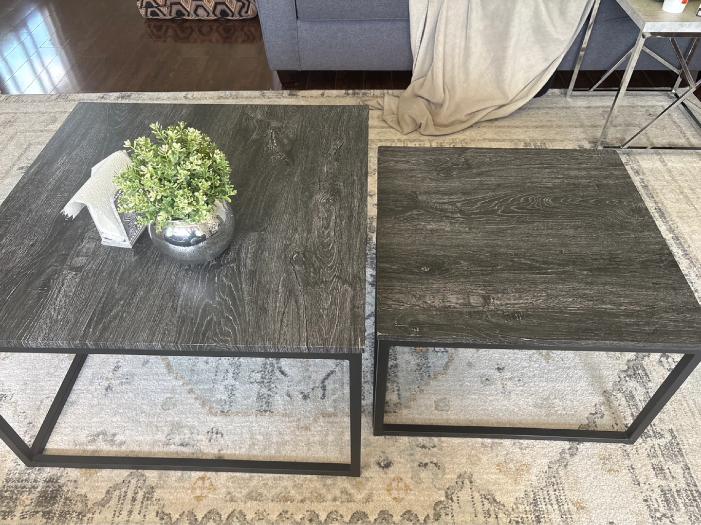 Set of 2 Black Wood Grain Square Coffee Tables - photo 3