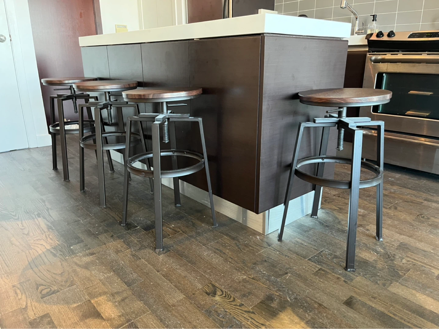 Set of 4 Industrial Bar Stools with Adjustable Height - photo 3