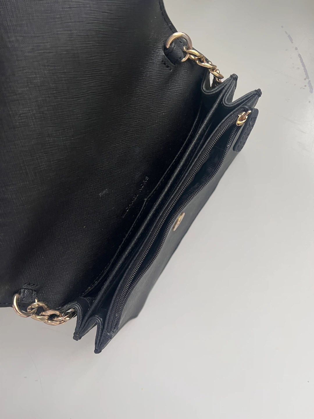 Michael Kors Black Leather Crossbody Bag - photo 2