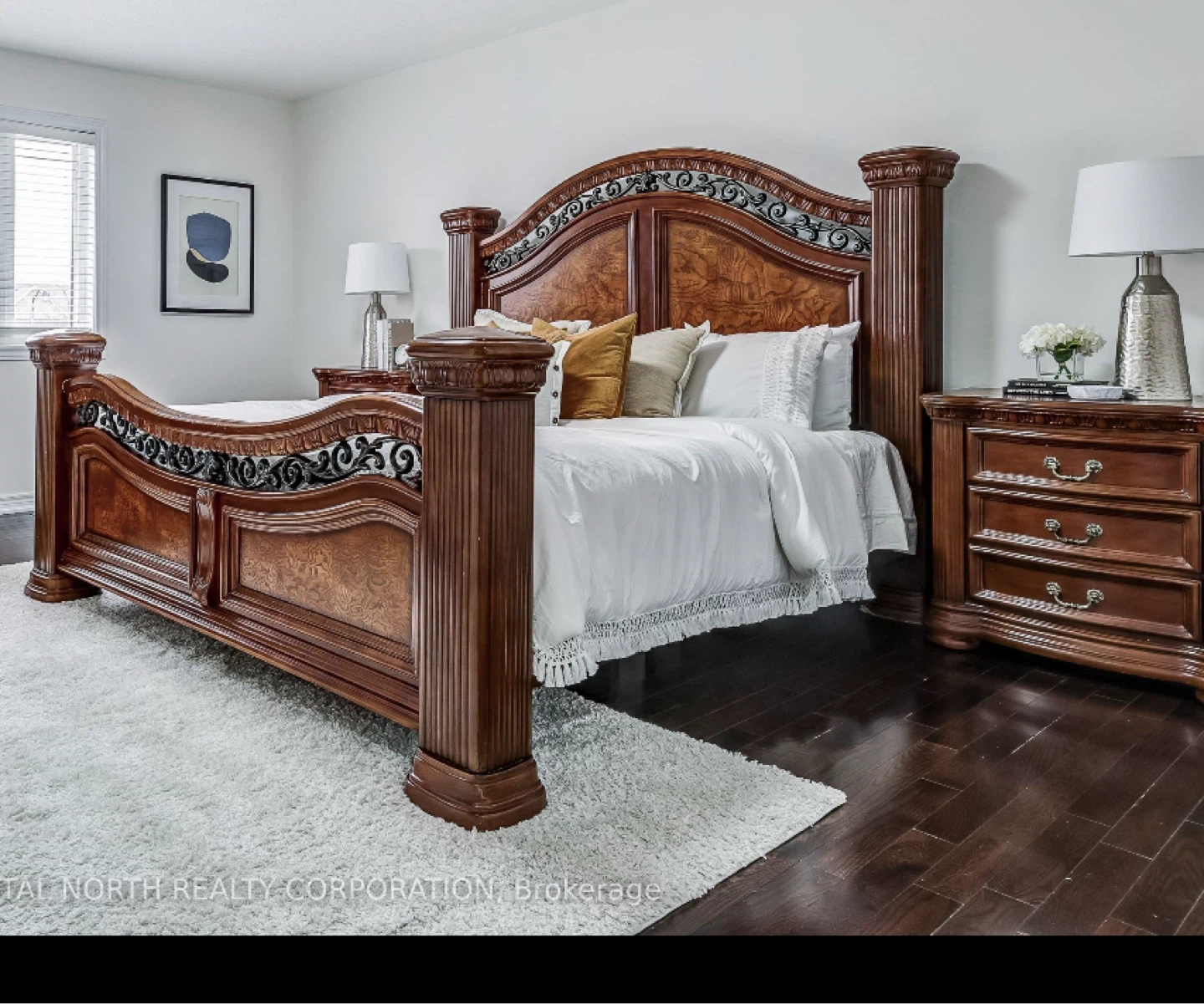 Wooden Sleigh Bed Frame with 2 Nightstand