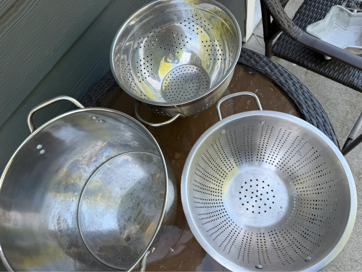Set of 2 Colanders and Stock Pot - photo 2
