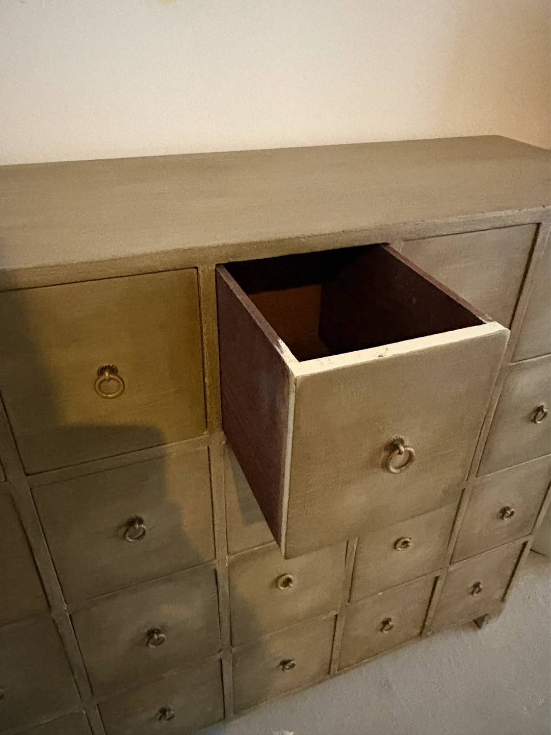 Accent furniture - photo 2