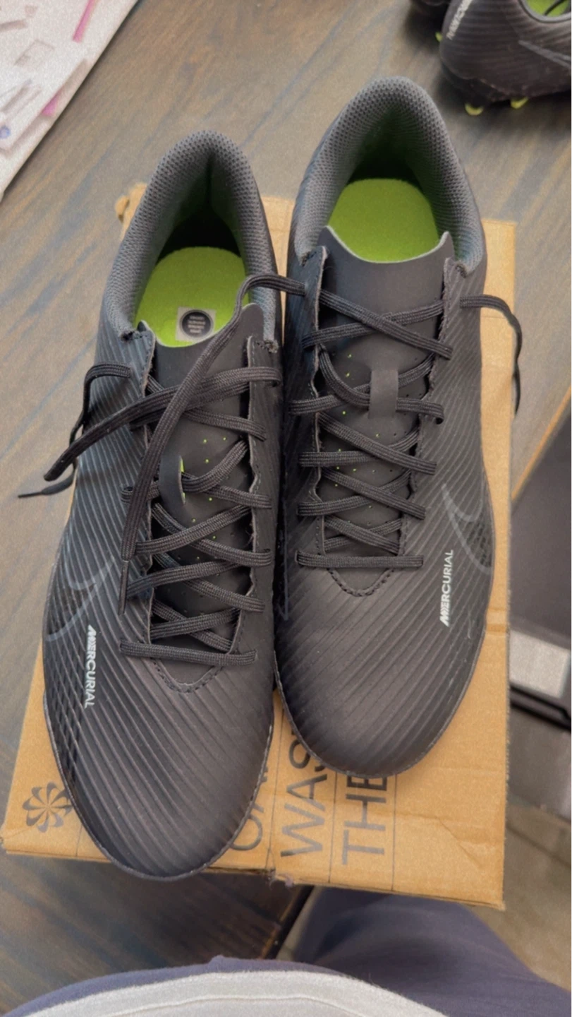 Nike Mercurial Zoom Soccer Cleats