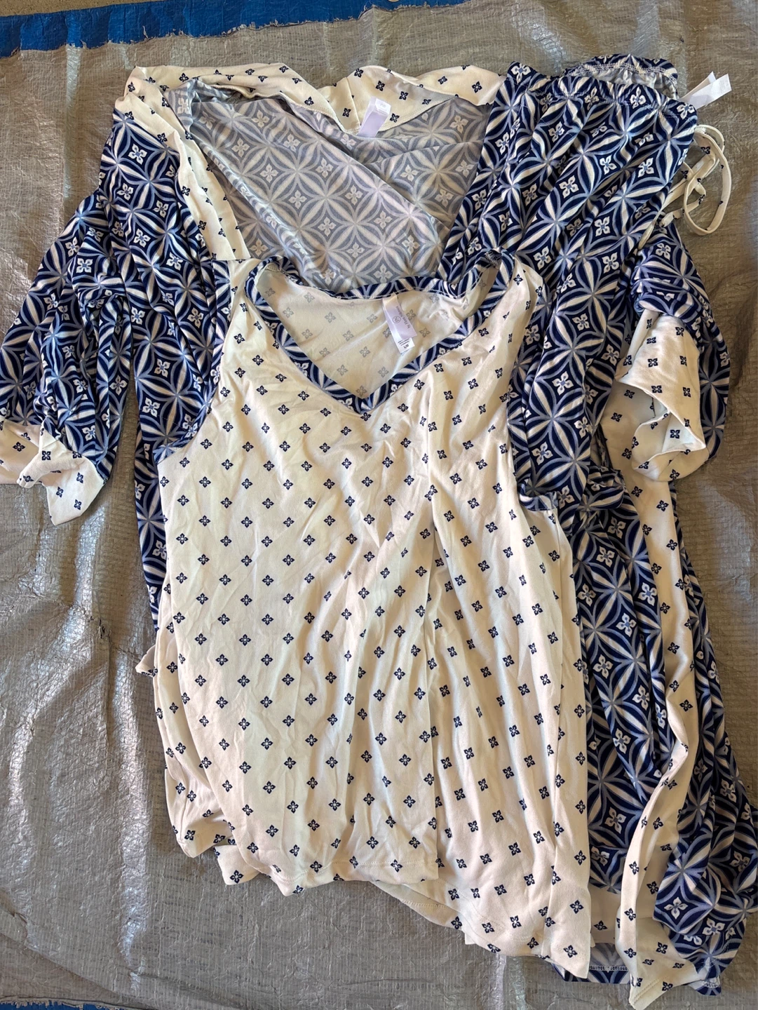 NWOT 3pc Flora Nikrooz Lounge Set L