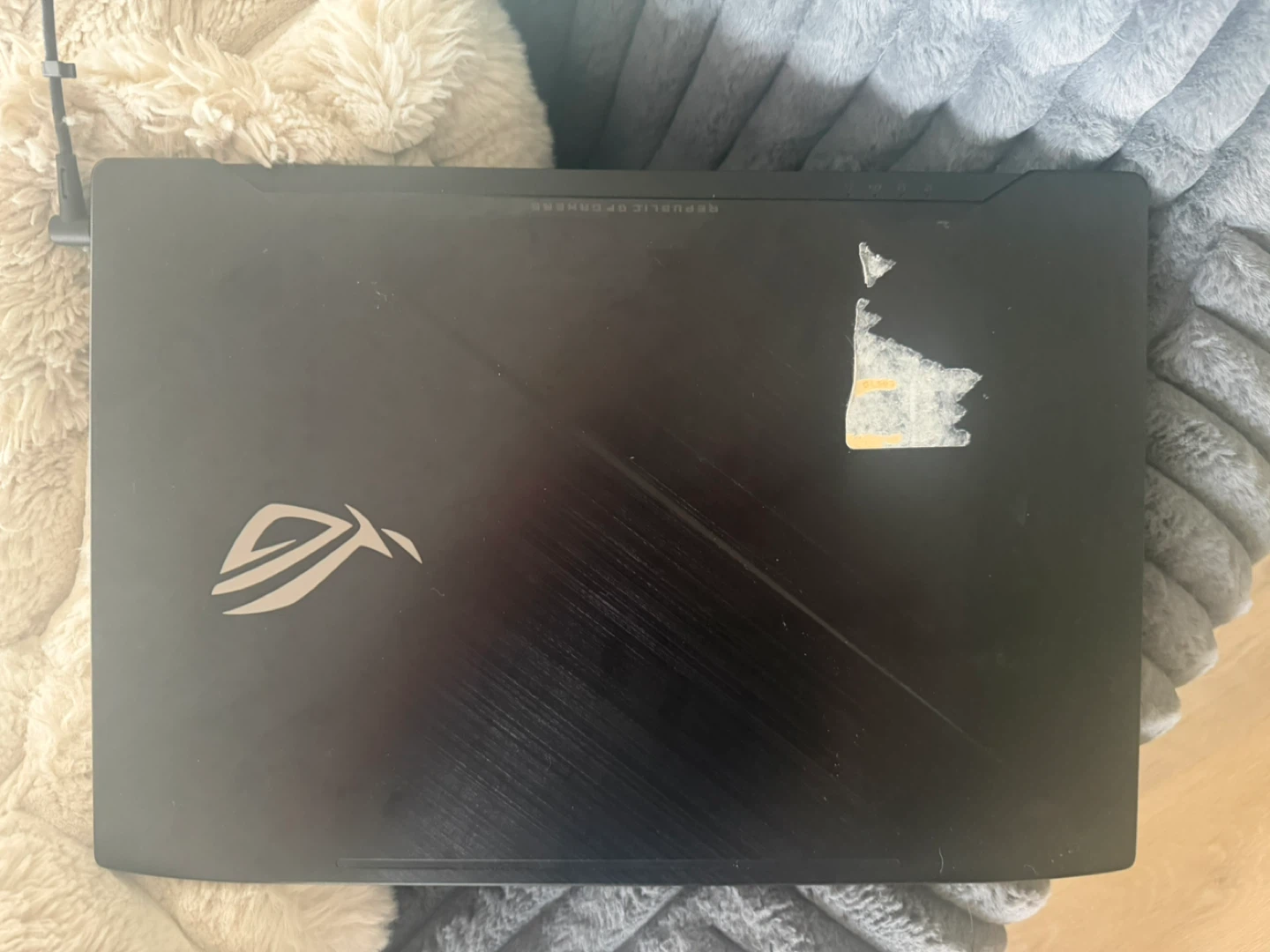 ASUS ROG Gaming Laptop - photo 2