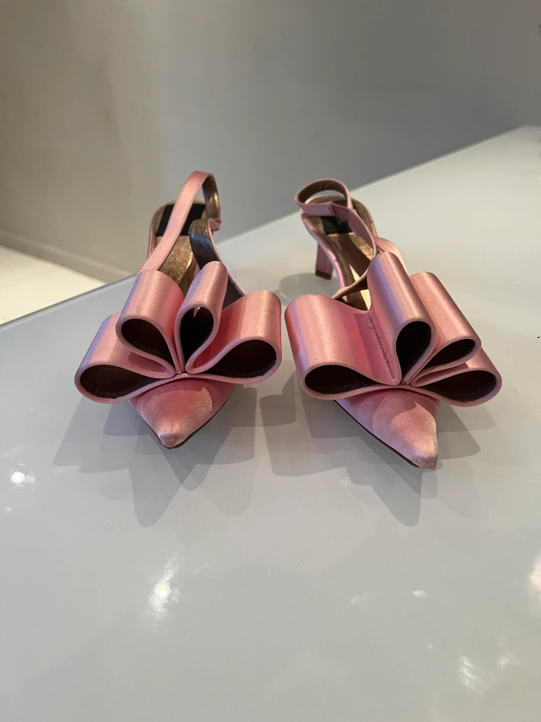 Marc Jacobs Pink Satin Bow Slingback Heels - photo 2