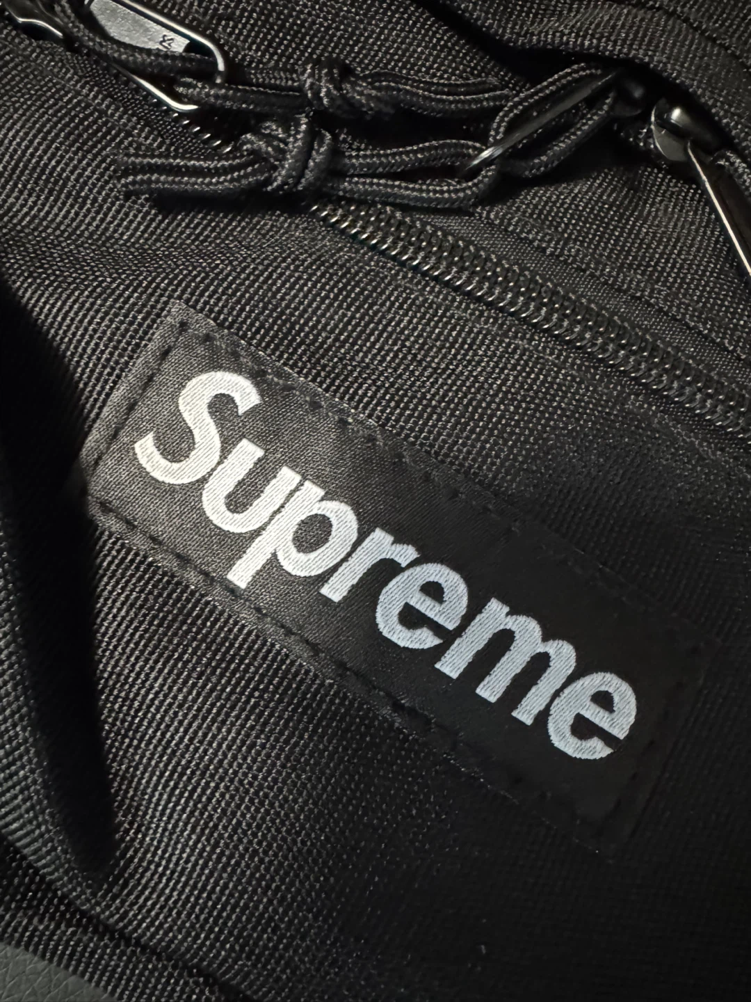 Supreme Waist Bag Black - photo 4
