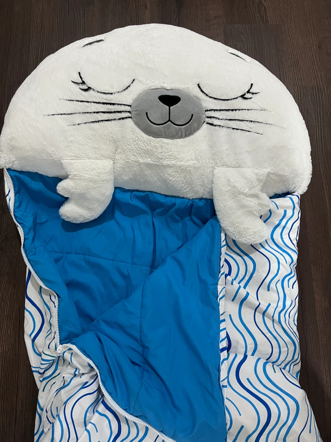 Seal-Happy Napper Sleeping Bag with Blue Wave Pattern
