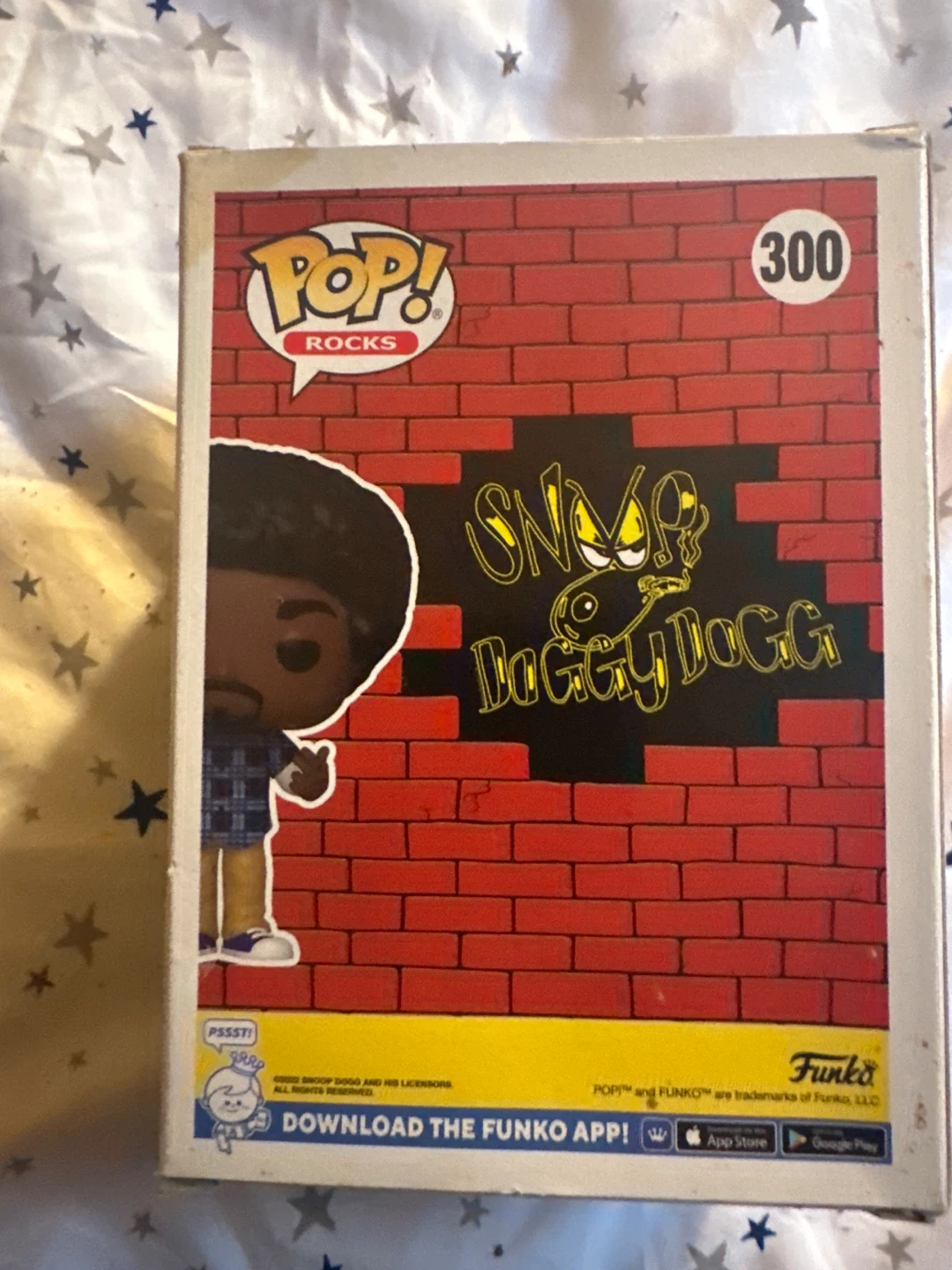 Funko Pop! Rocks Snoop Dogg Vinyl Figure #300 - photo 2