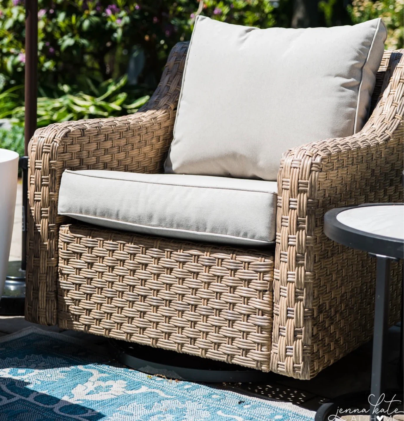 River Oaks 5-Piece Patio Outdoor Set - photo 4