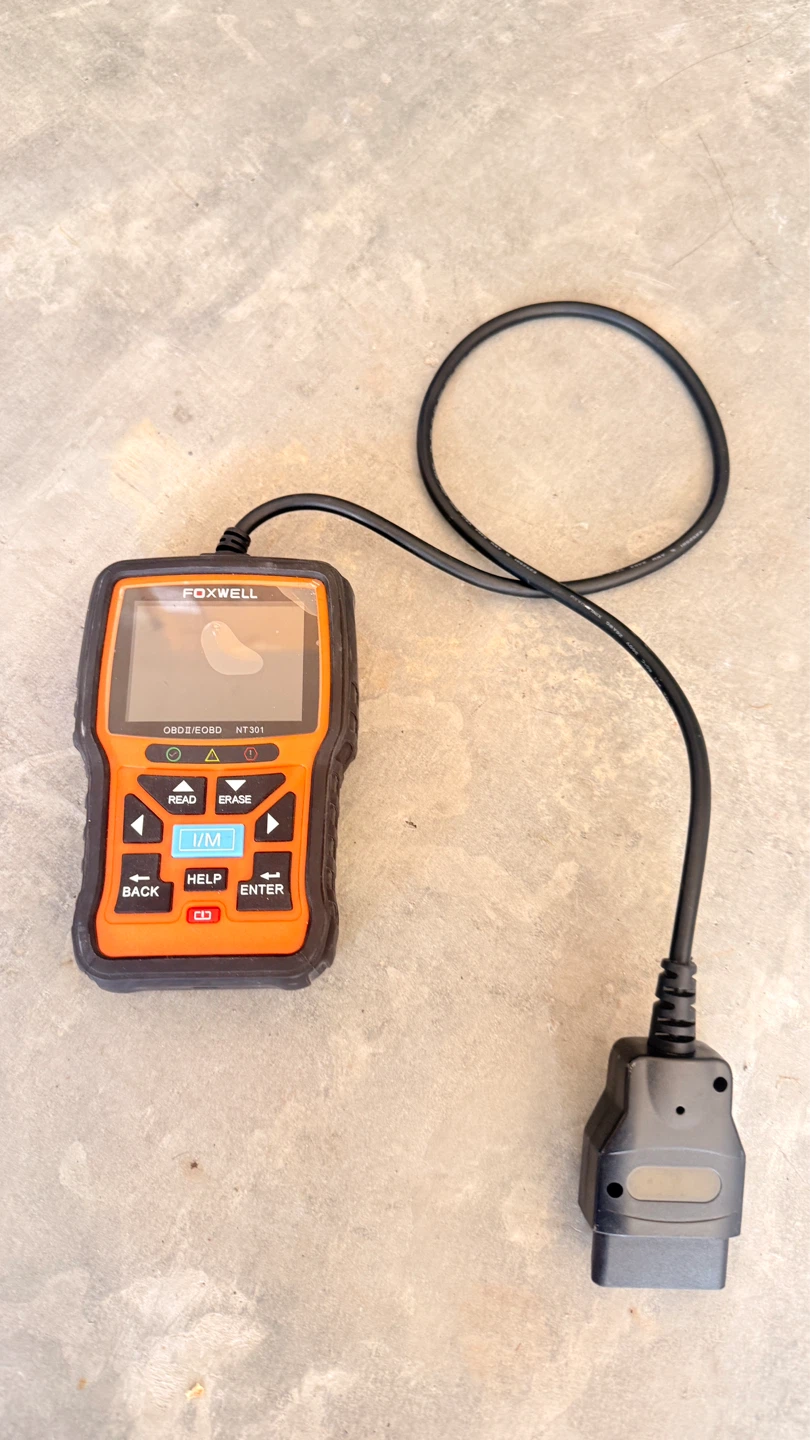 Foxwell NT301 OBD2/EOBD Scan Tool - photo 2
