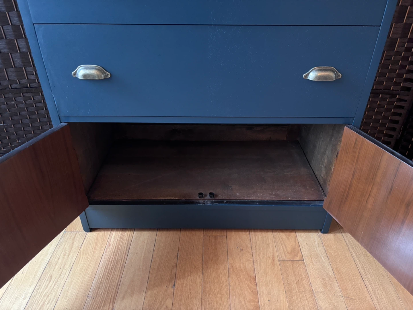 Blue Dresser with 5 Drawers and Cabinet Doors - photo 4