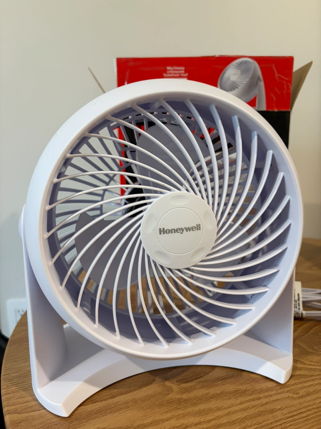 Honeywell Personal Air Circulator Fan - photo 2